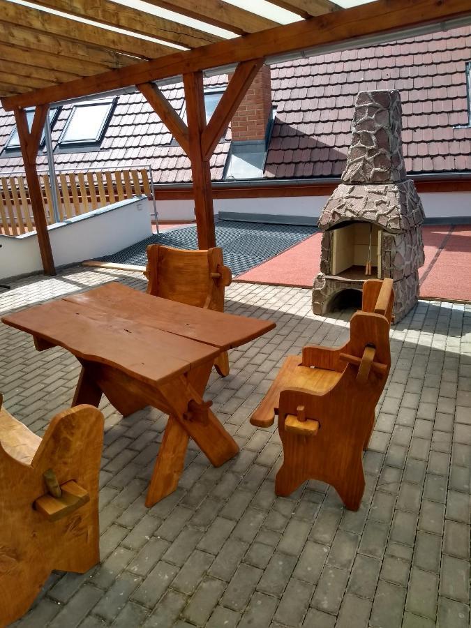Apartmany Lono Jičín Buitenkant foto