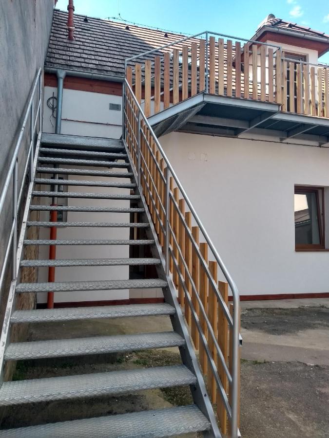 Apartmany Lono Jičín Buitenkant foto