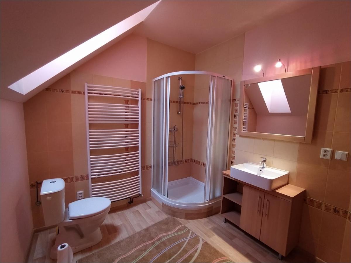 Apartmany Lono Jičín Buitenkant foto
