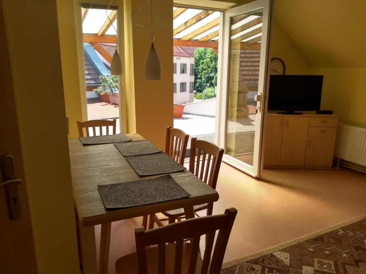 Apartmany Lono Jičín Buitenkant foto